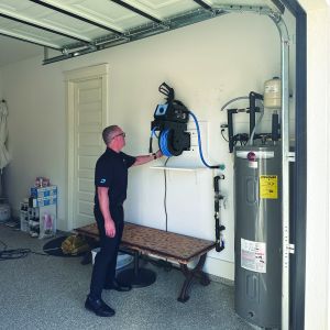 Blu Shield Pressure washer small wide reel 1/4" X 50' + 15' Inlet Hose.